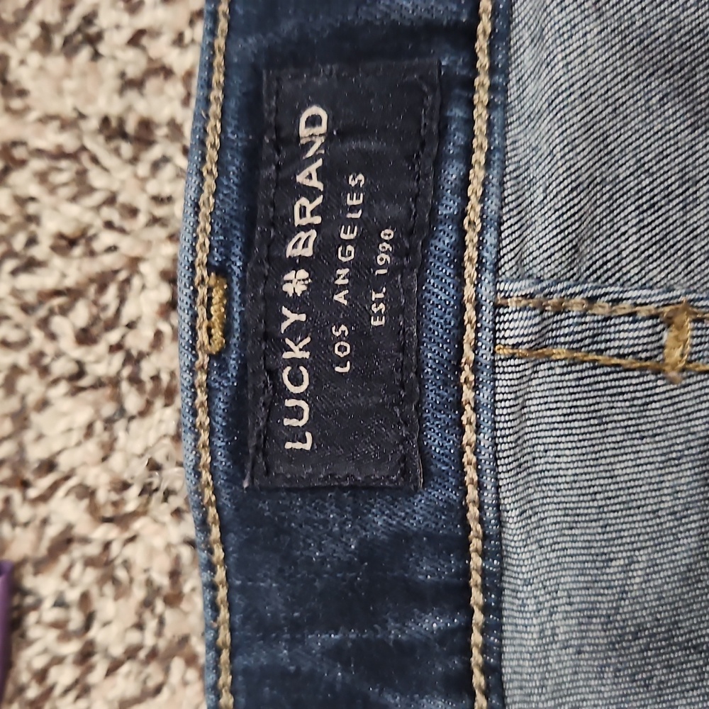 Lucky Brand High Rise Dark Blue Jeans - Picture 3 of 11